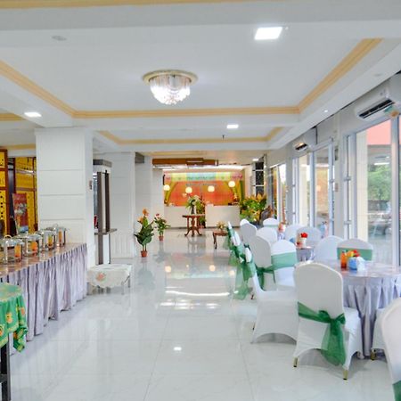 Oyo 2487 Sampurna Jaya Hotel Tanjungpinang Exteriör bild