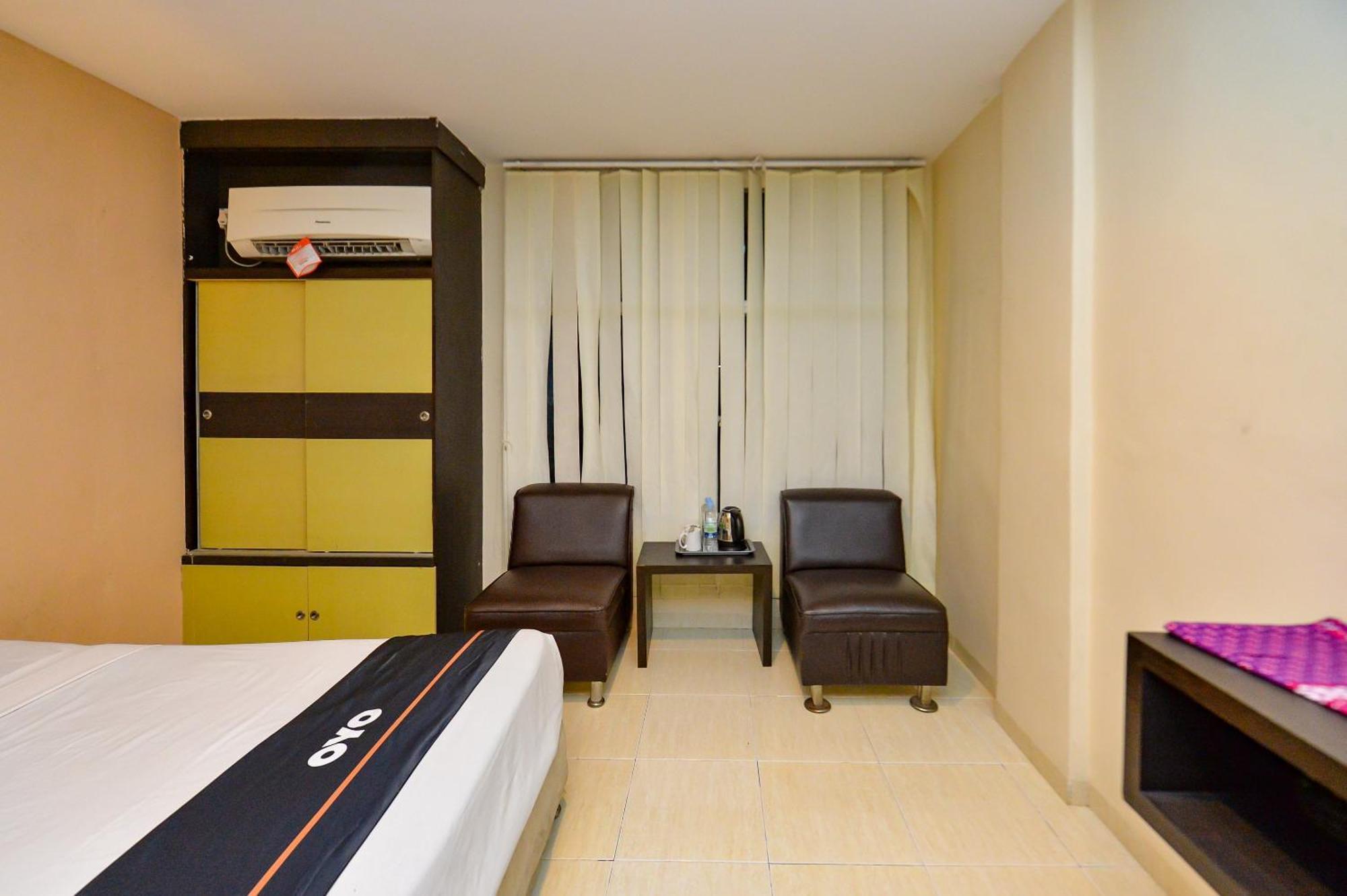 Oyo 2487 Sampurna Jaya Hotel Tanjungpinang Exteriör bild
