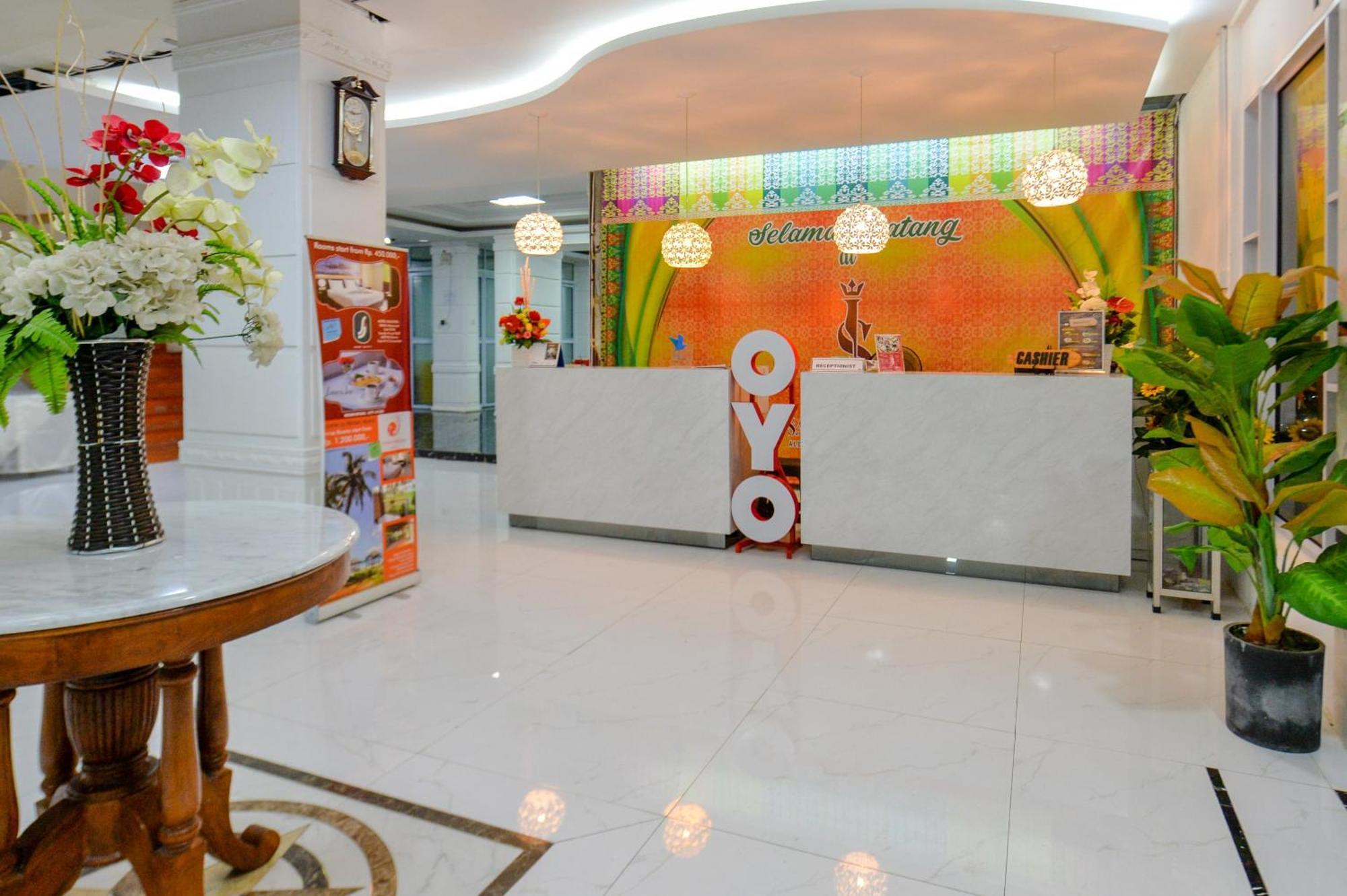 Oyo 2487 Sampurna Jaya Hotel Tanjungpinang Exteriör bild