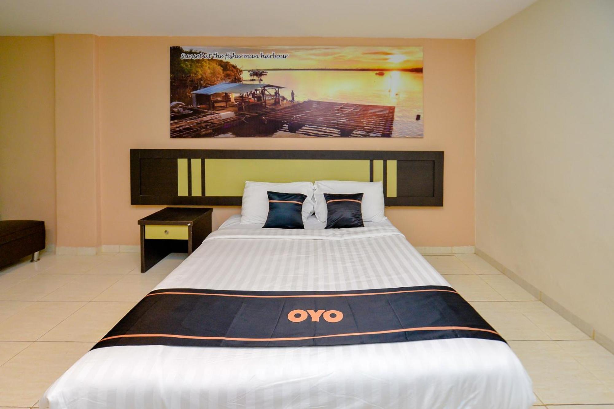 Oyo 2487 Sampurna Jaya Hotel Tanjungpinang Exteriör bild