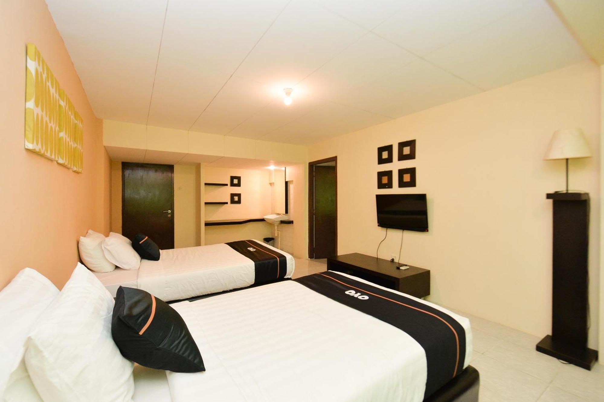 Oyo 2487 Sampurna Jaya Hotel Tanjungpinang Exteriör bild