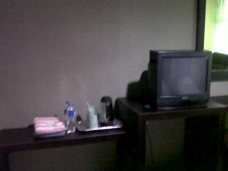 Oyo 2487 Sampurna Jaya Hotel Tanjungpinang Exteriör bild